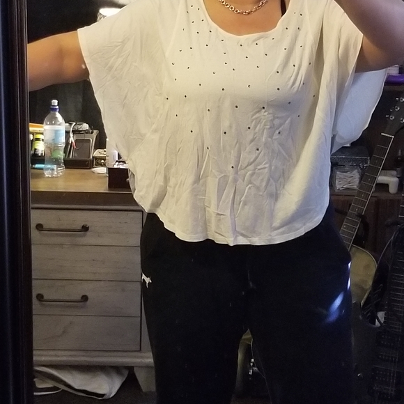 Cream colored poncho like top - Picture 2 of 5